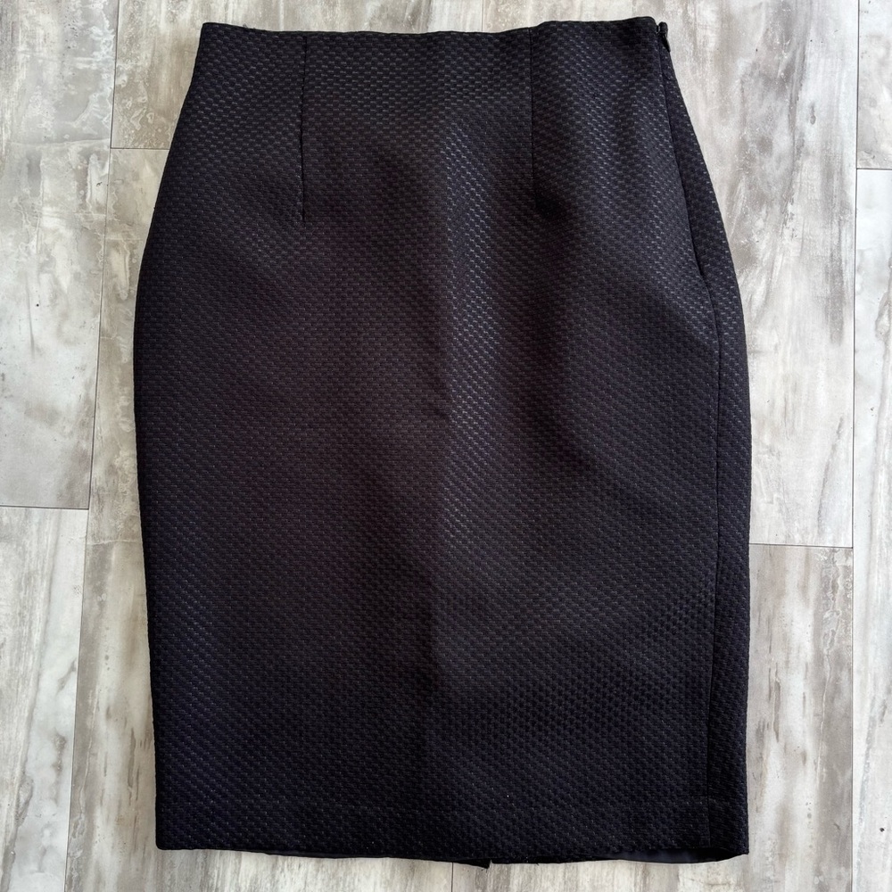 Worthington Size10 Shiny Black Metallic Pencil Skirt Textured Zipper Slit Sparkl